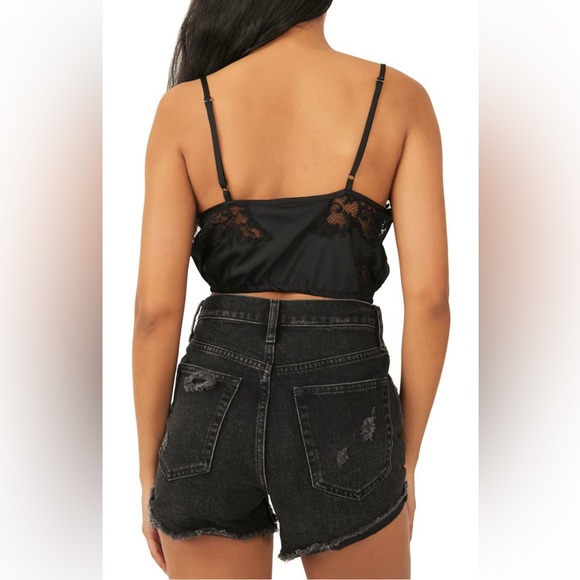 Free People Night Out Lace Blossom Brami Bralette NWT! - Picture 3 of 4